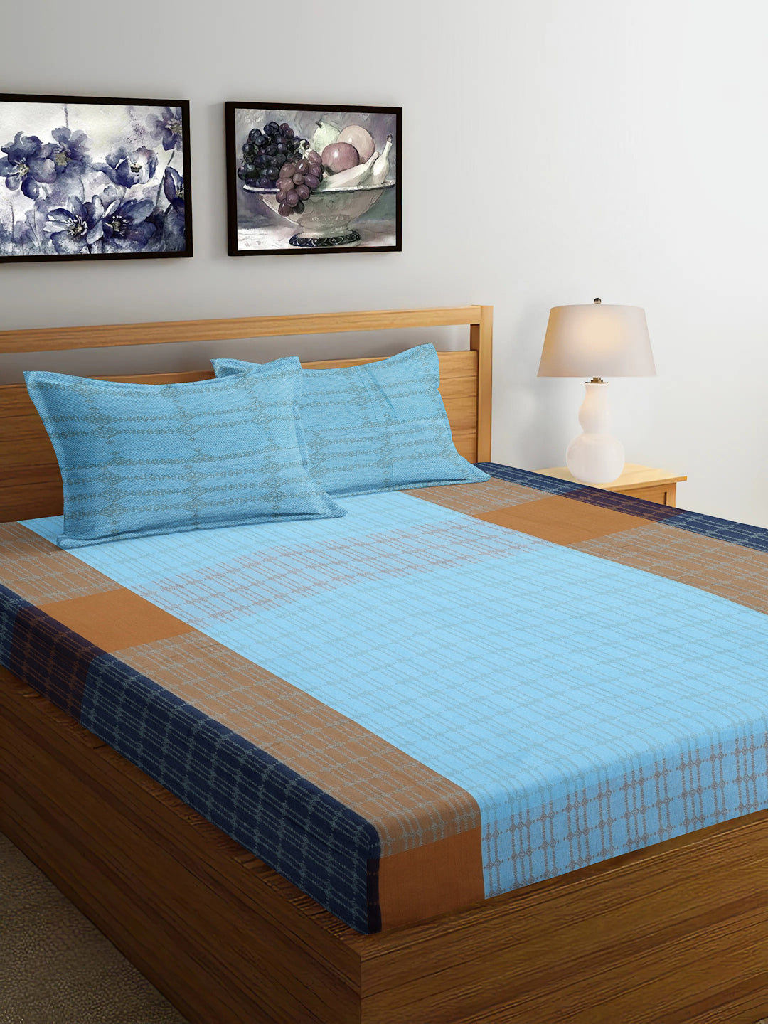 Arrabi Blue Geometric Handwoven Cotton King Size Bedsheet with 2 Pillow Covers (260 x 230 cm)