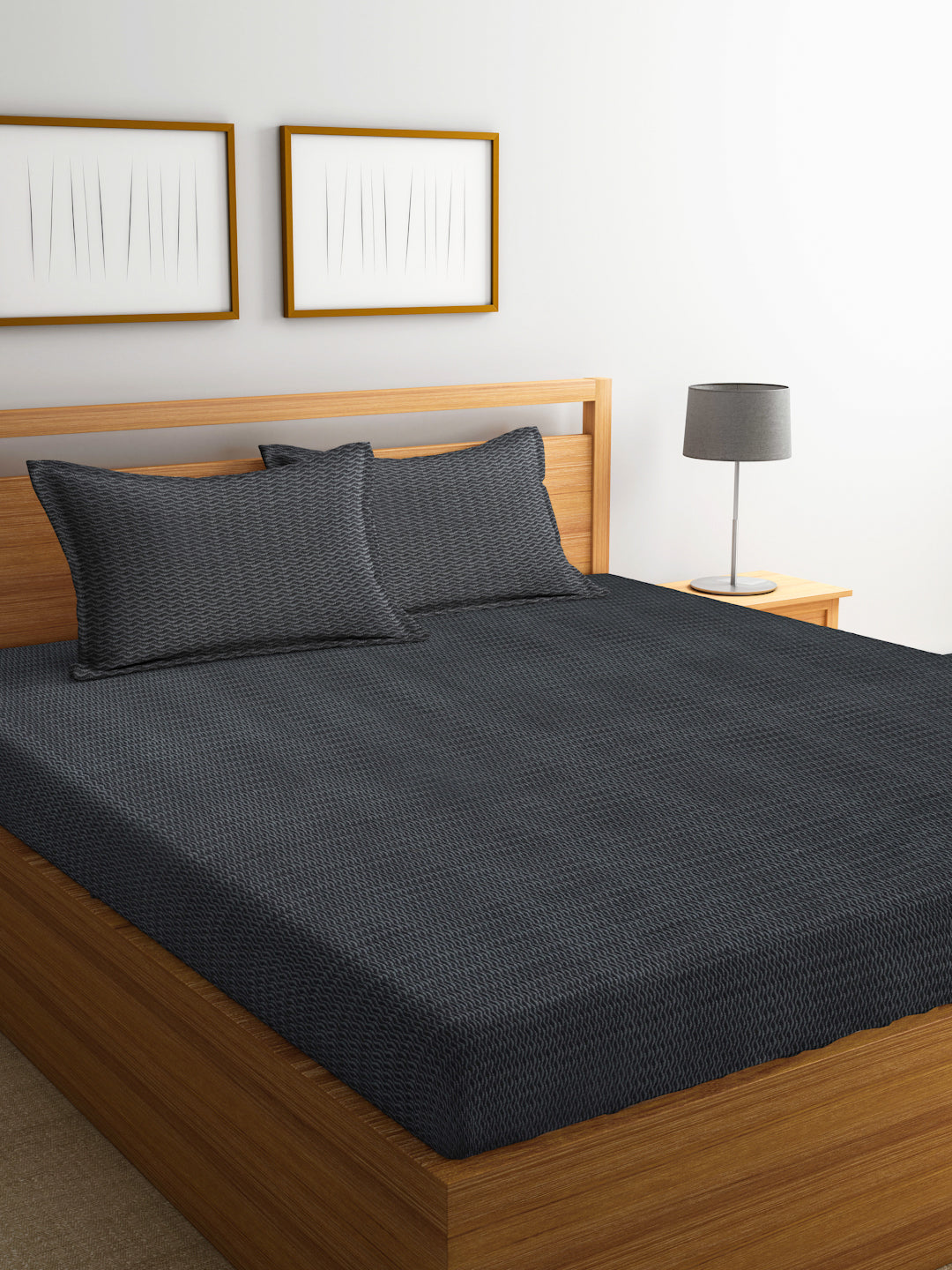 Arrabi Black Stripes Handwoven Cotton Super King Size Bedsheet with 2 Pillow Covers (270 X 270 cm)