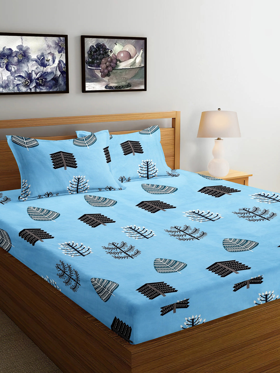 Arrabi Blue Leaf TC Cotton Blend Super King Size Bedsheet with 2 Pillow Covers (270 x 260 cm)