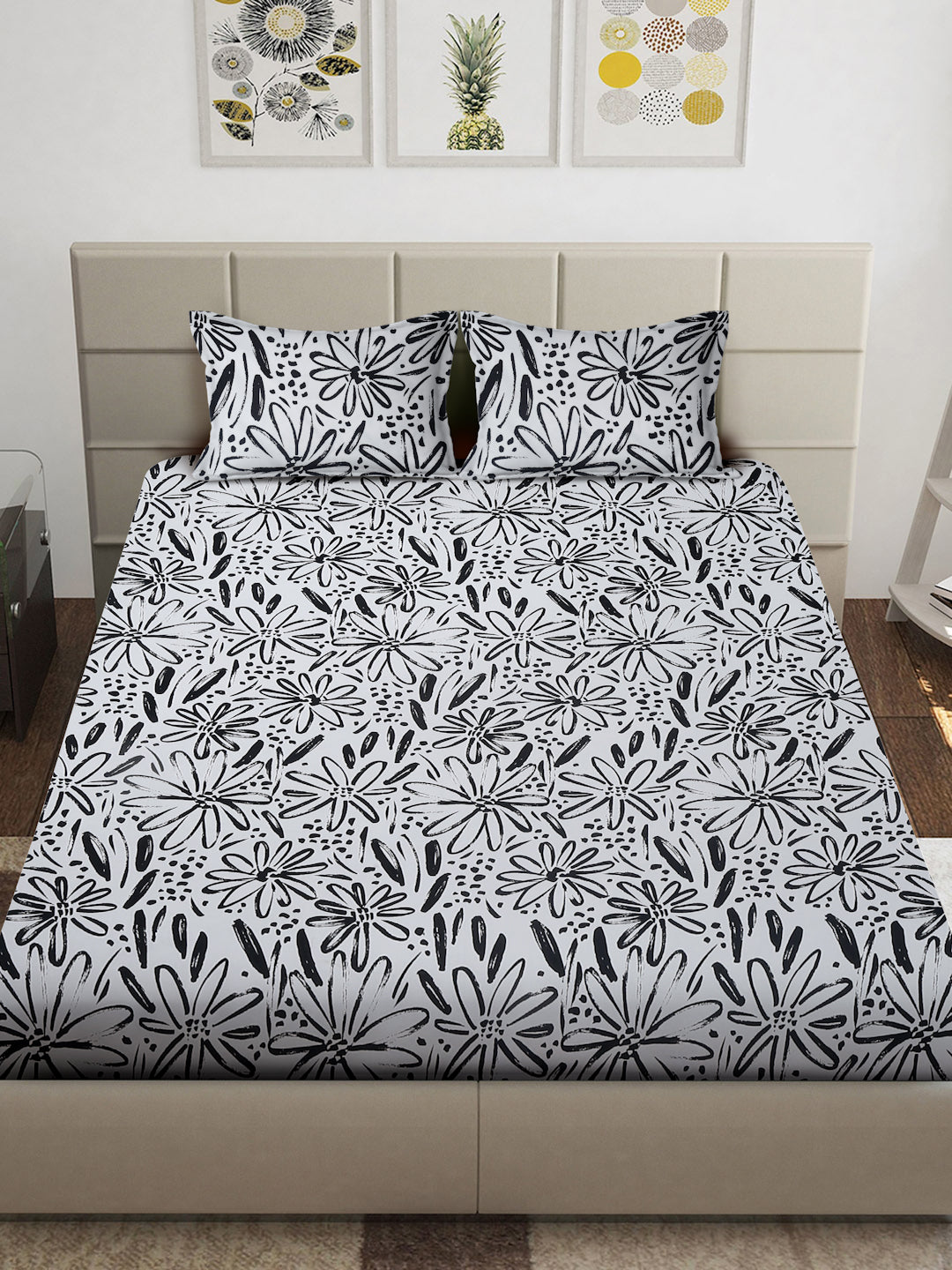 Arrabi White Floral TC Cotton Blend Super King Size Bedsheet with 2 Pillow Covers (270 x 260 cm)