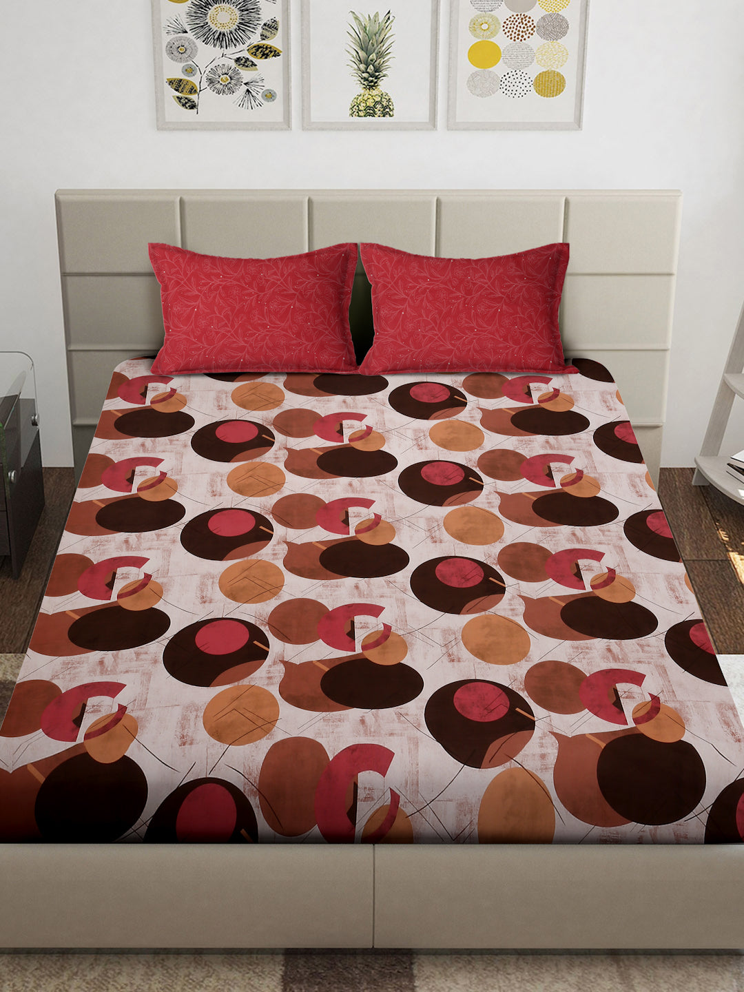 Arrabi Brown Geometric TC Cotton Blend Super King Size Bedsheet with 2 Pillow Covers (270 x 260 cm)