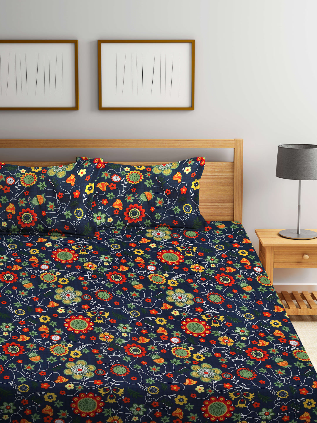 Arrabi Blue Floral TC Cotton Blend King Size Bookfold Bedsheet with 2 Pillow Covers (250 X 215 cm)