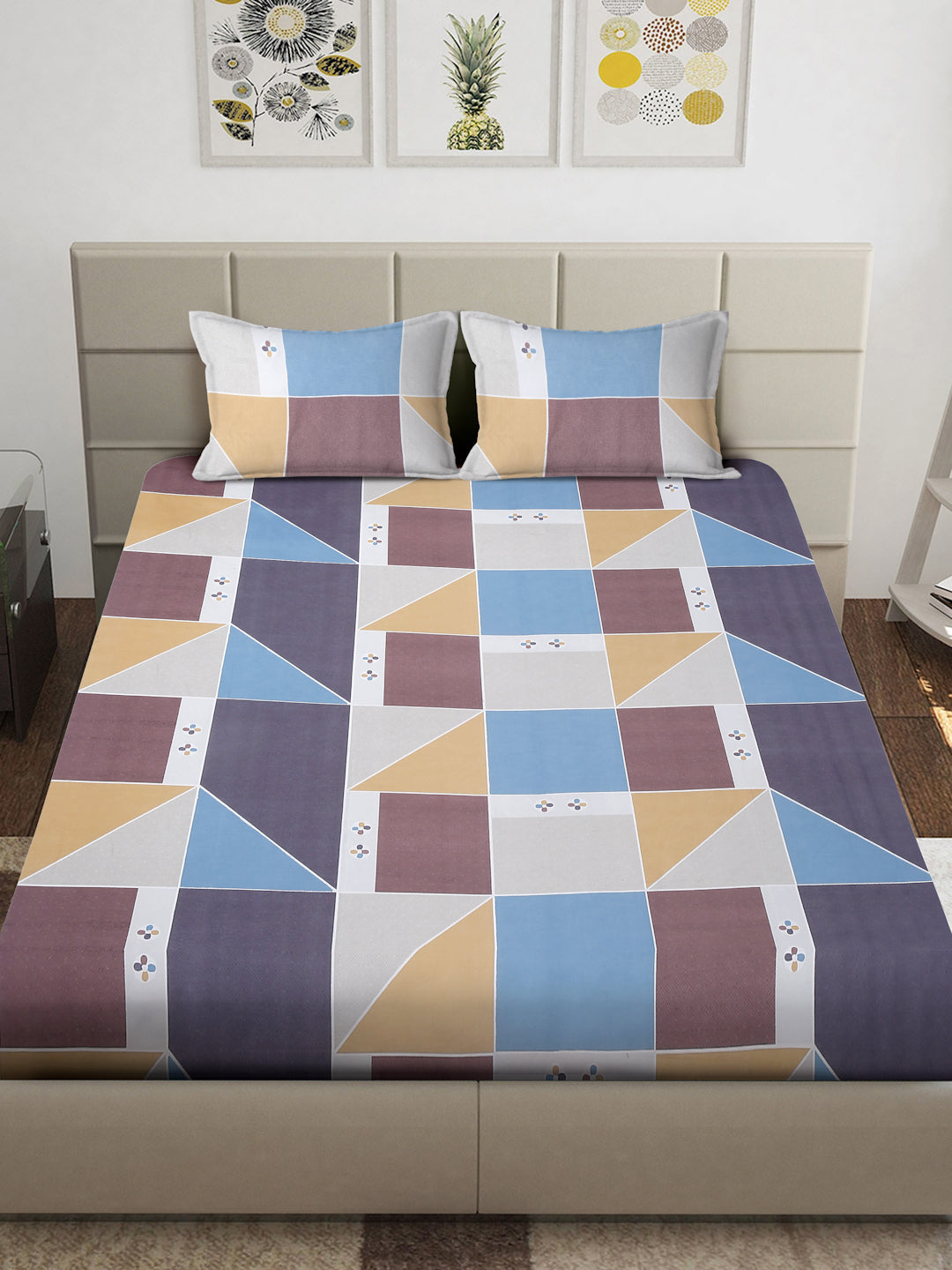 Arrabi Multi Geometric TC Cotton Blend King Size Bedsheet with 2 Pillow Covers (250 x 215 cm)