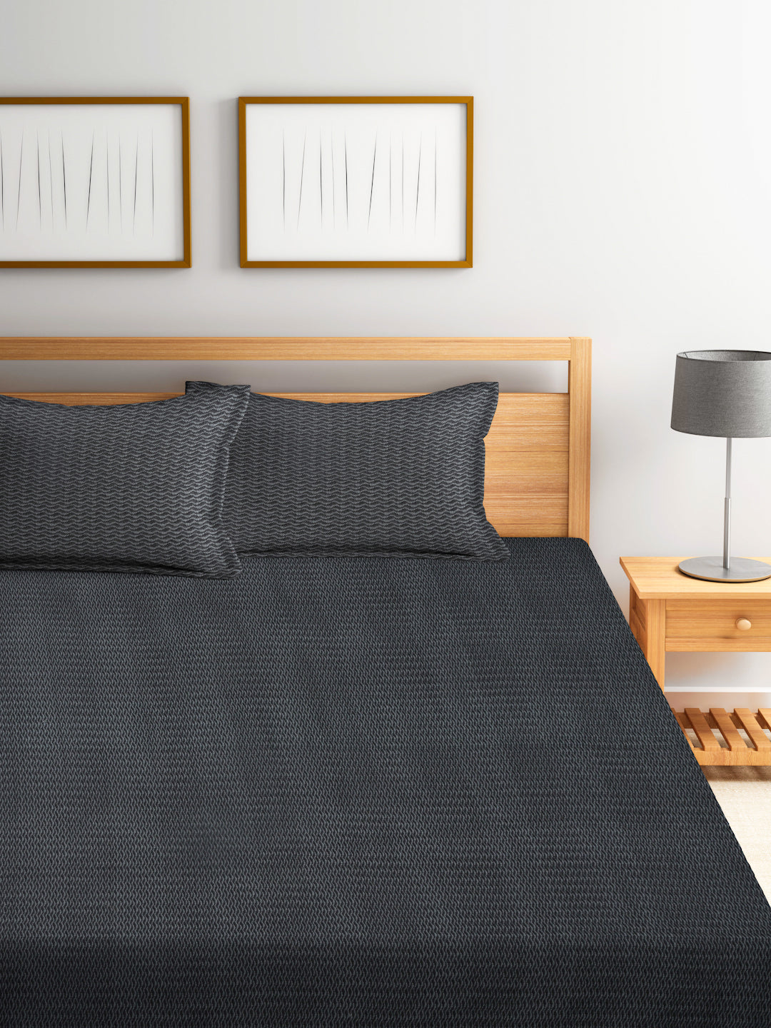 Arrabi Black Stripes Handwoven Cotton Super King Size Bedsheet with 2 Pillow Covers (270 X 270 cm)