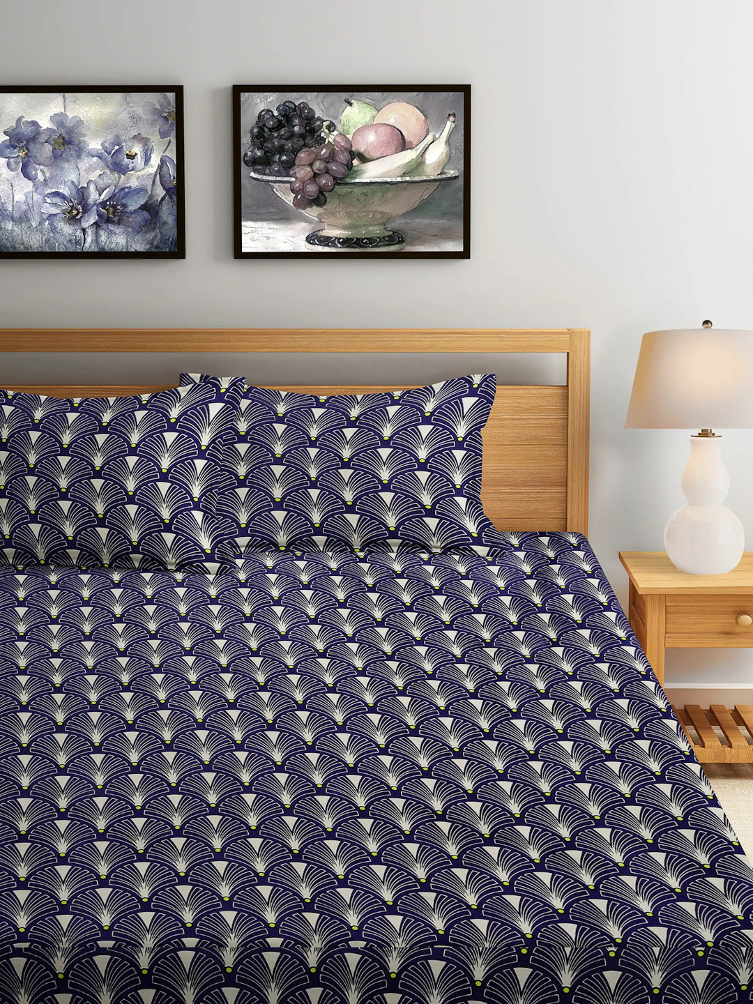 Arrabi Blue Geometric TC Cotton Blend Super King Size Fitted Bedsheet with 2 Pillow Covers (270 X 260 Cm)