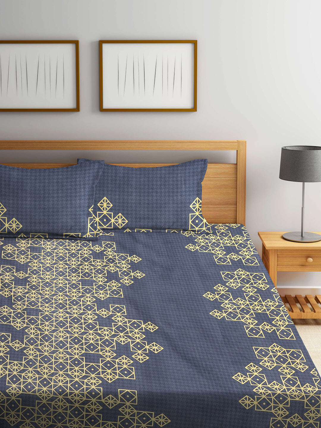 Arrabi Grey Geometric TC Cotton Blend King Size Bookfold Bedsheet with 2 Pillow Covers (250 X 220 cm)