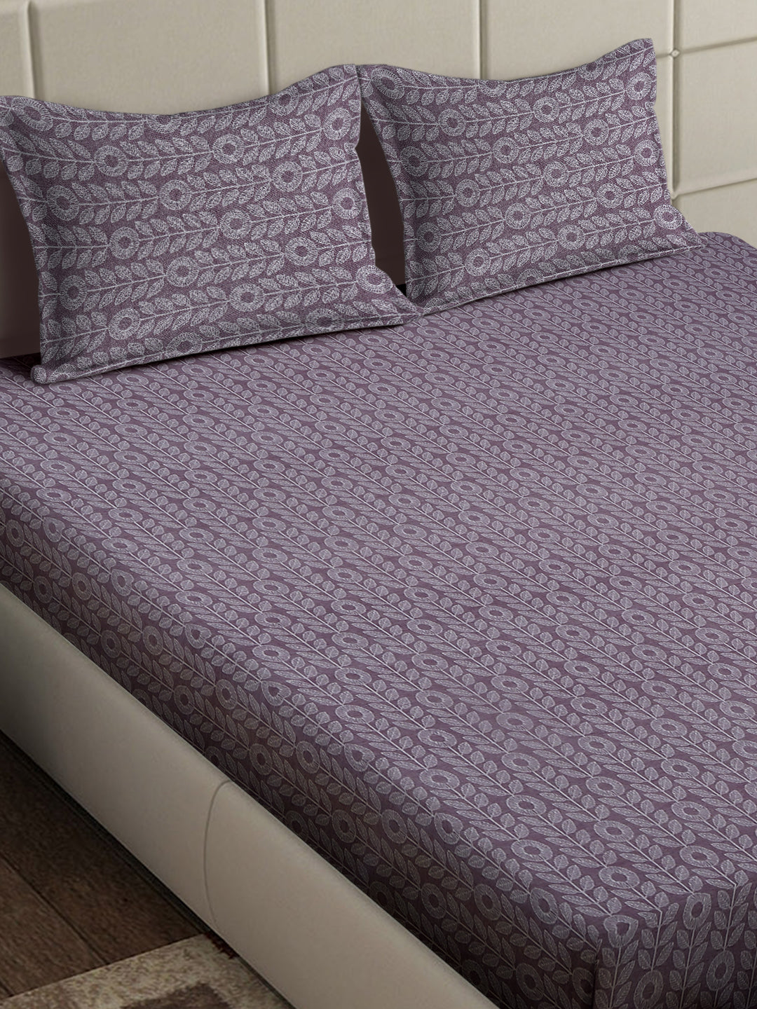 Arrabi Purple Floral 100% Handwoven Cotton Super King Size Bedsheet with 2 Pillow Covers (270 x 260 cm)
