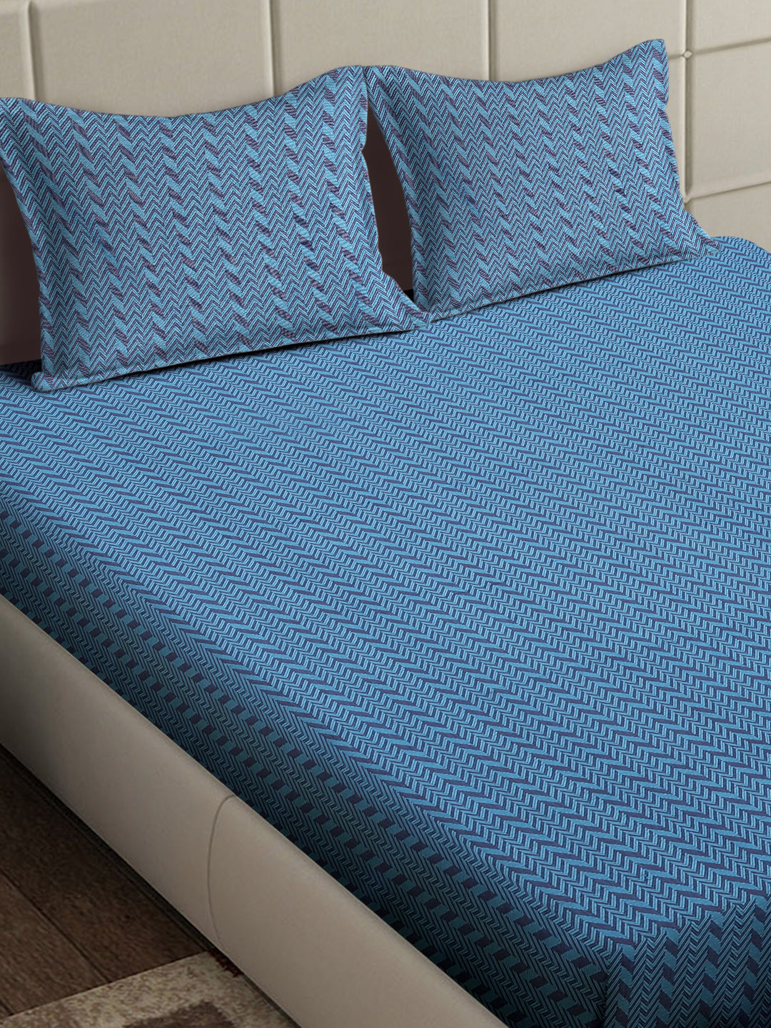 Arrabi Blue Geometric 100% Handwoven Cotton King Size Bedsheet with 2 Pillow Covers (260 x 230 cm)