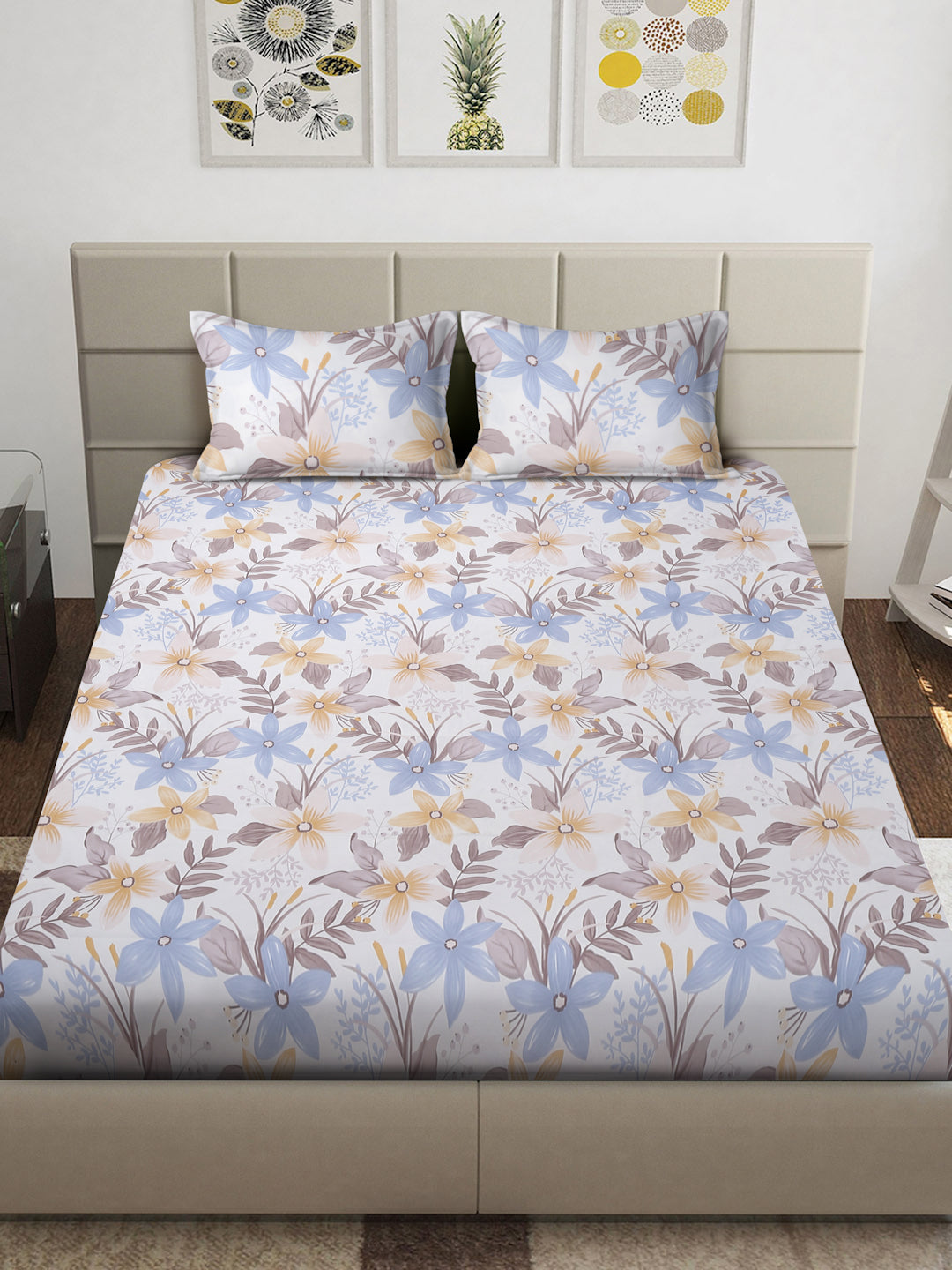 Arrabi Multi Floral TC Cotton Blend Super King Size Bedsheet with 2 Pillow Covers (270 x 260 cm)