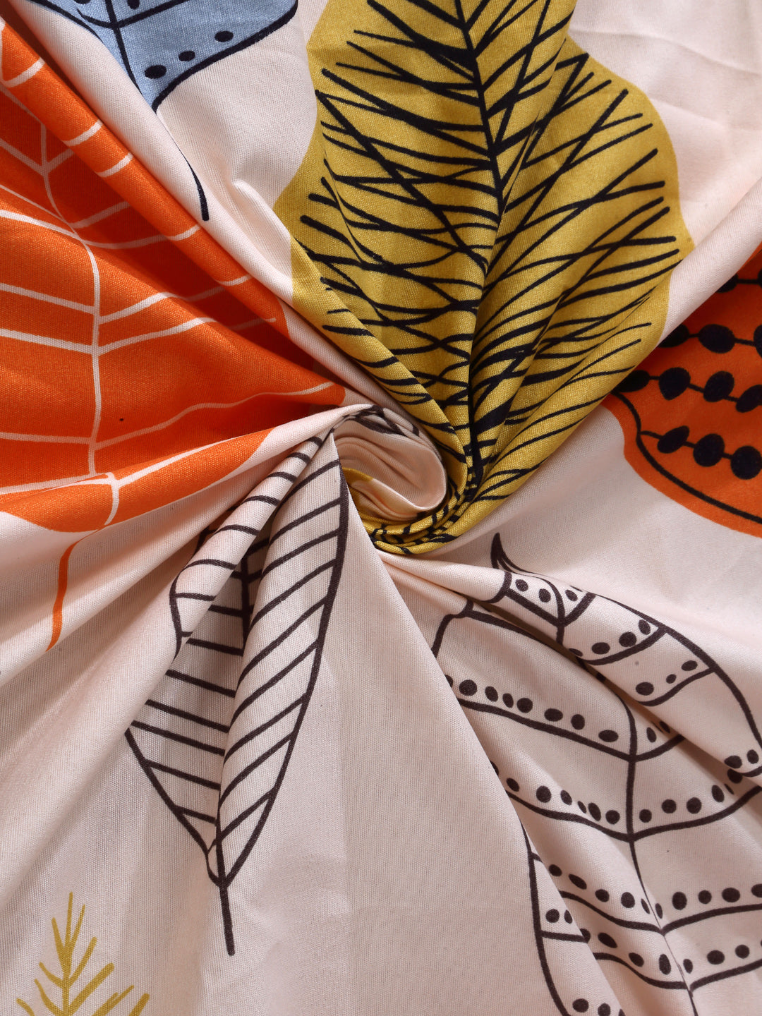 Arrabi Peach Leaf Cotton Blend 8 SEATER Table Cover (215 X 150 cm)