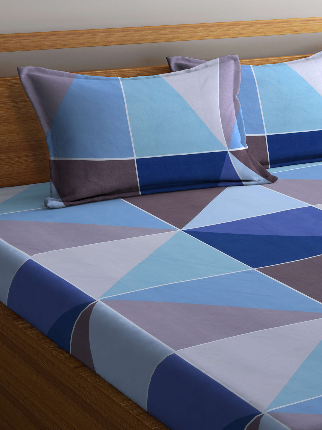 Arrabi Blue Geometric TC Cotton Blend King Size Bookfold Bedsheet with 2 Pillow Covers (250 X 215 cm)