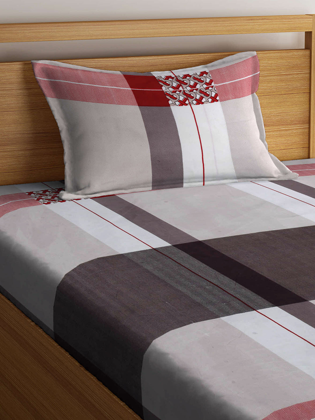 Arrabi Multi Geometric TC Cotton Blend Single Size Fitted Bedsheet with 1 Pillow Cover (220 X 150 cm)