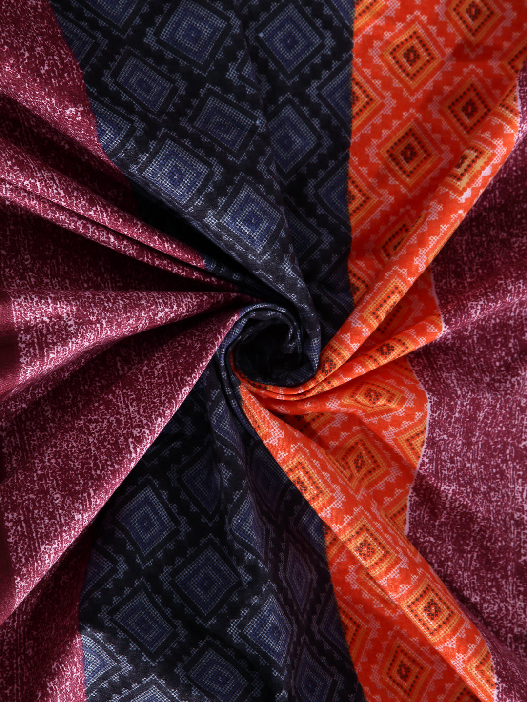 Arrabi Multi Geometric Cotton Blend 8 SEATER Table Cover (225 X 150 cm)