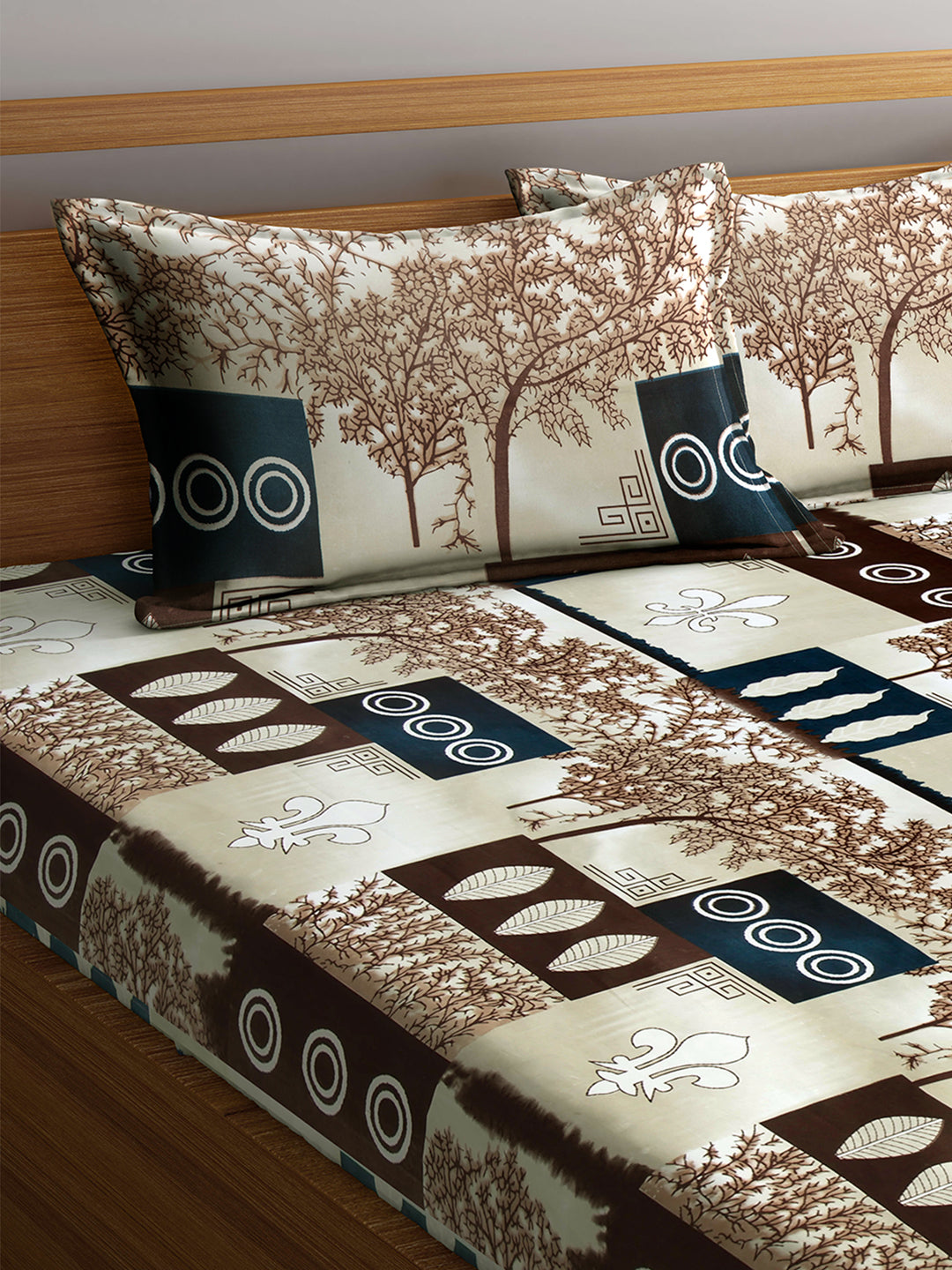 Arrabi Multi Graphic TC Cotton Blend King Size Bookfold Bedsheet with 2 Pillow Covers (250 X 220 cm)