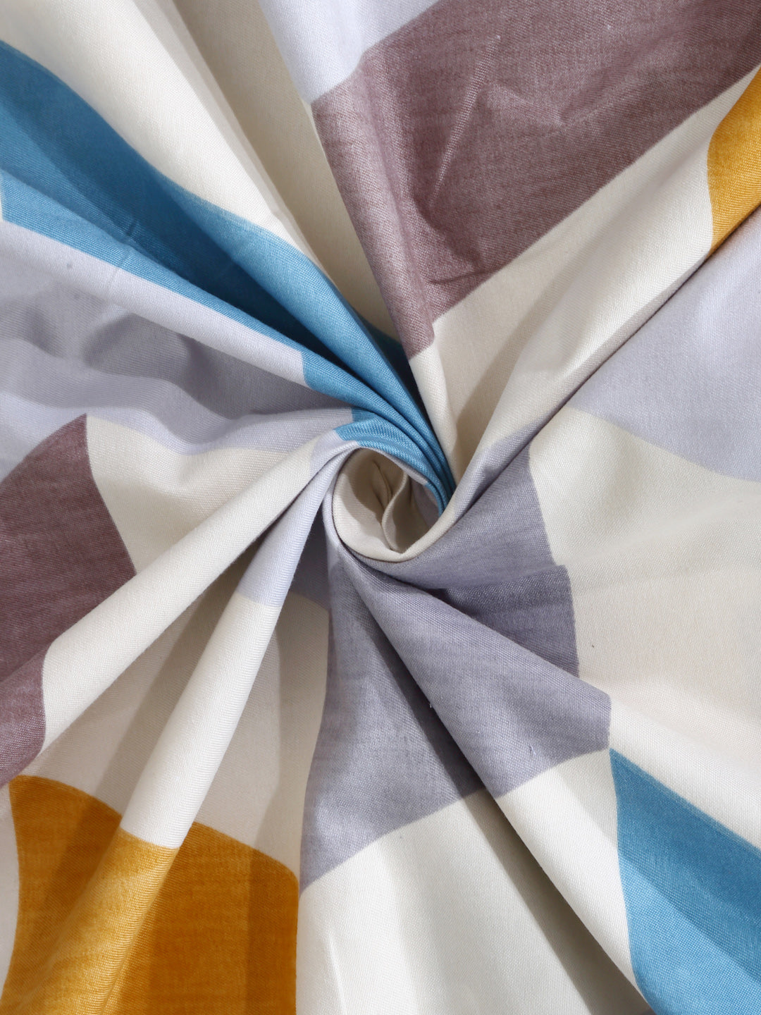 Arrabi Multi Graphic Cotton Blend 6 SEATER Table Cover (180 X 130 cm)