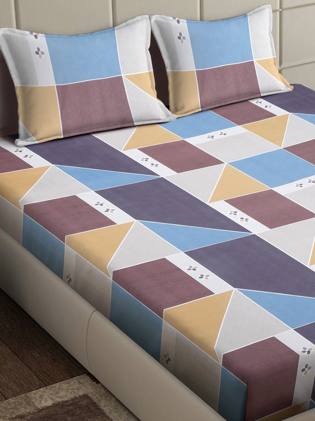 Arrabi Multi Geometric TC Cotton Blend King Size Bedsheet with 2 Pillow Covers (250 x 215 cm)
