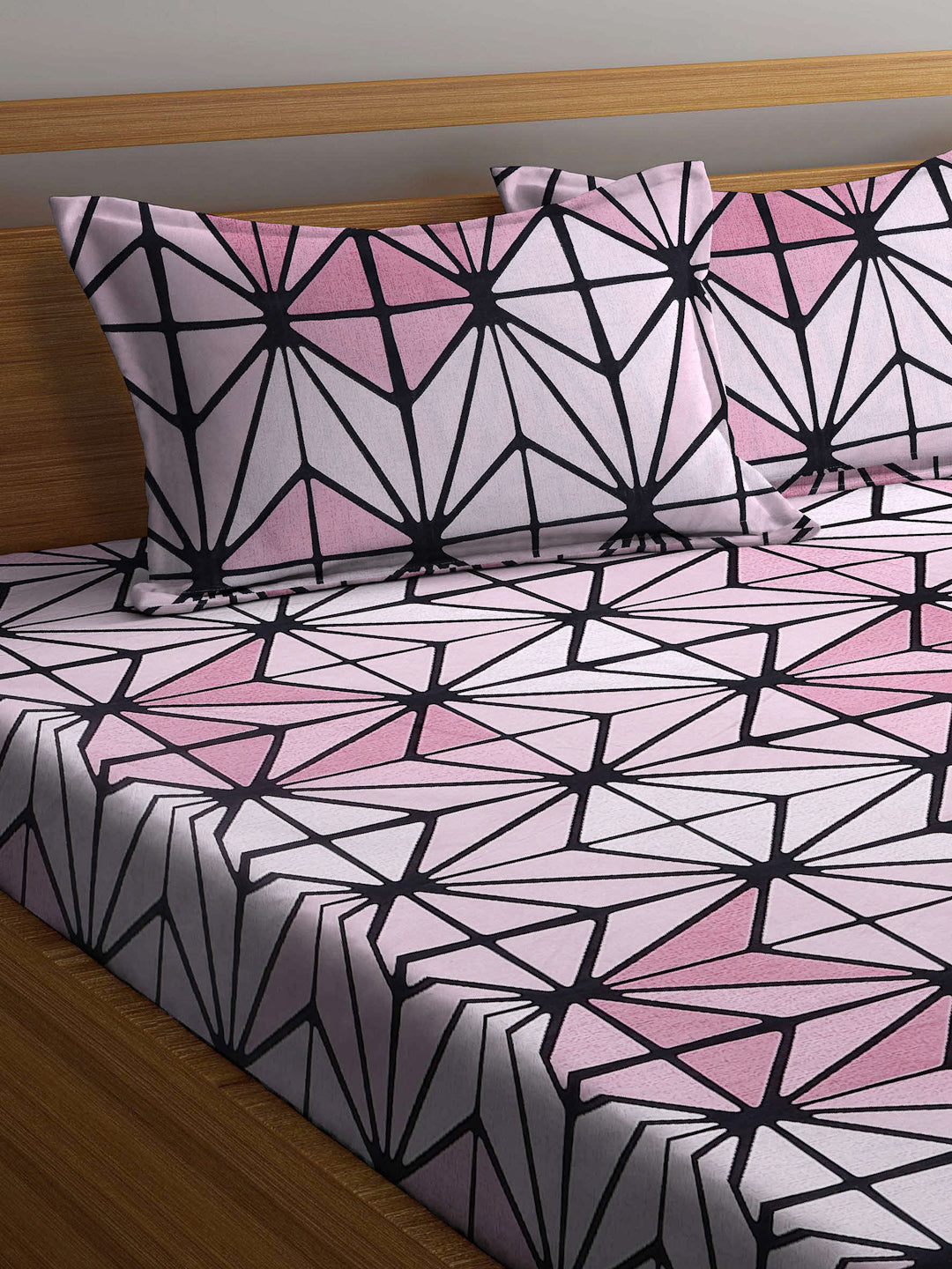 Arrabi Pink Geometric TC Cotton Blend King Size Bookfold Bedsheet with 2 Pillow Covers (250 X 220 cm)