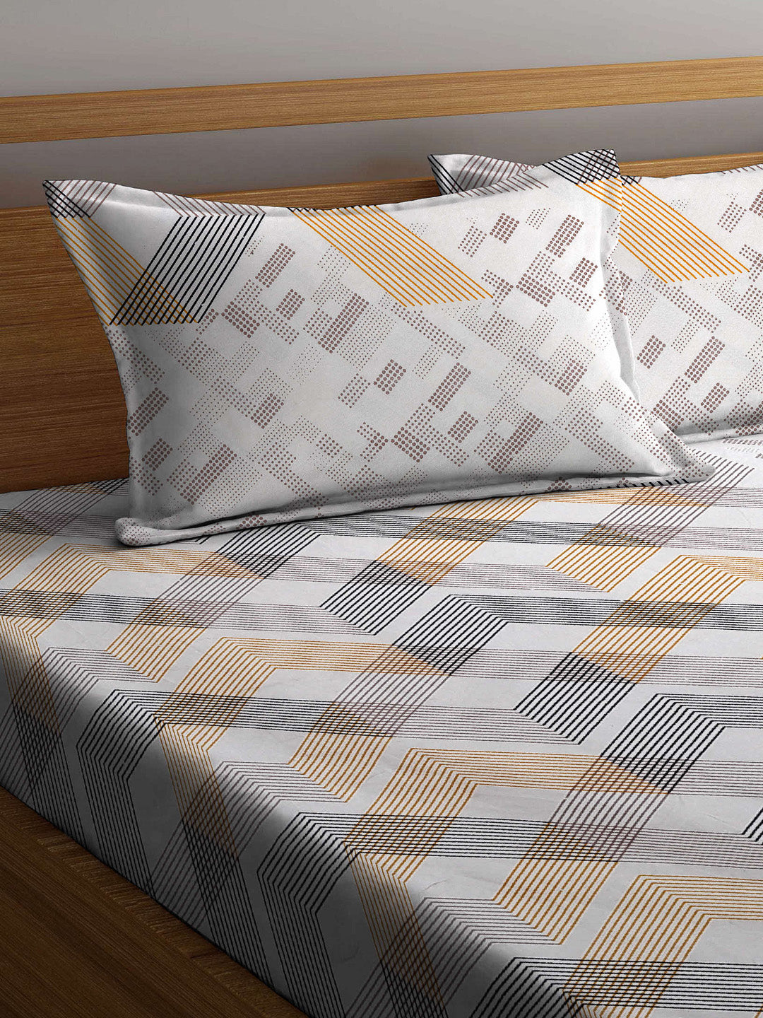 Arrabi Multi Geometric TC Cotton Blend King Size Bookfold Bedsheet with 2 Pillow Covers (250 X 215 cm)