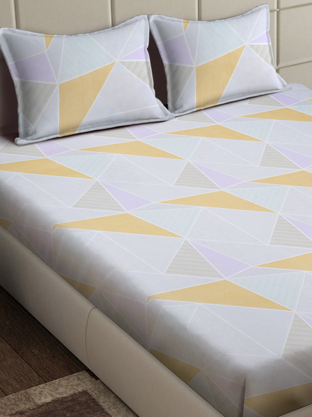 Arrabi Multi Geometric TC Cotton Blend King Size Bedsheet with 2 Pillow Covers (250 x 215 cm)