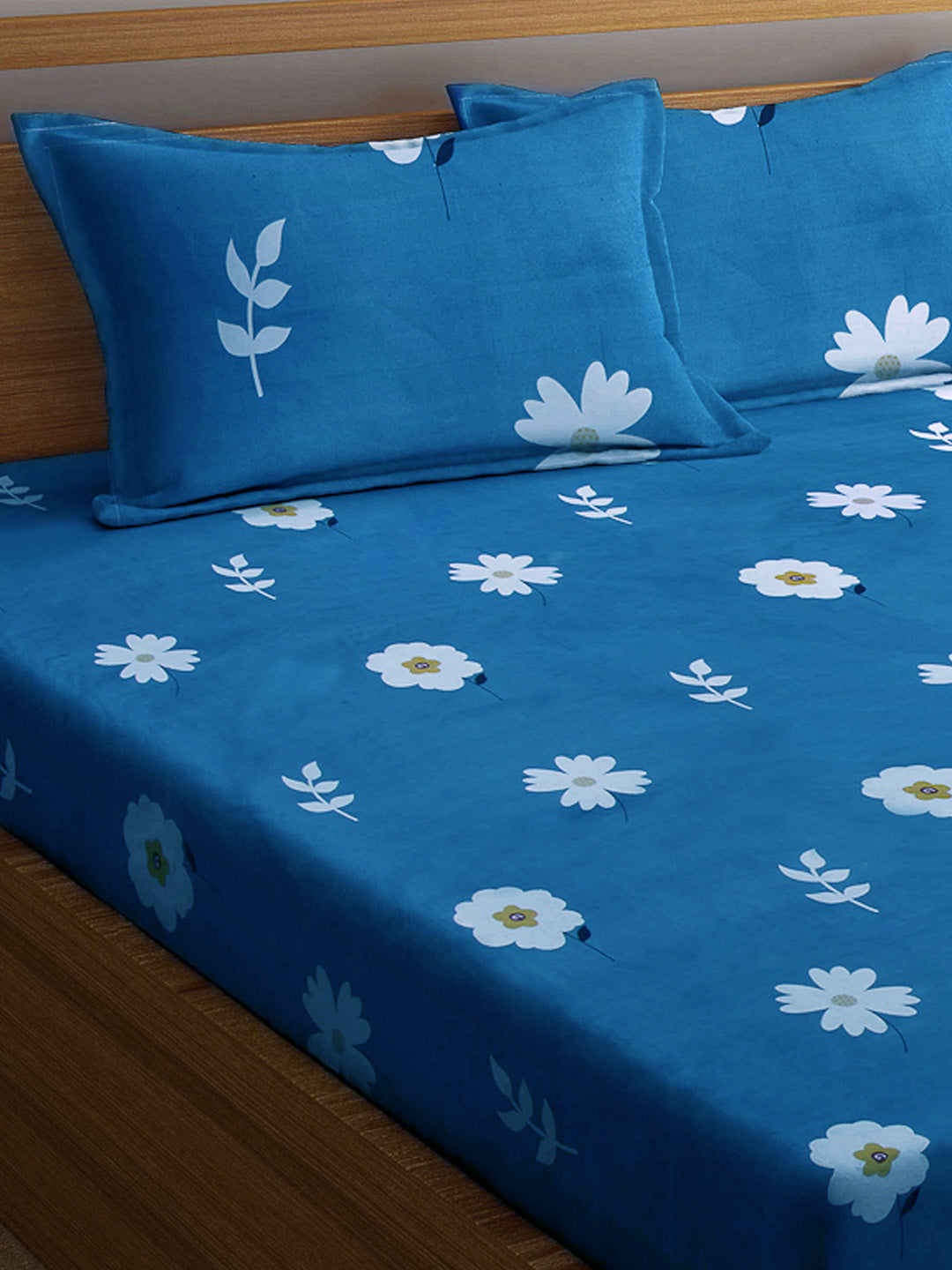 Arrabi Teal Floral TC Cotton Blend Super King Size Bookfold Bedsheet with 2 Pillow Covers (270 X 260 cm)