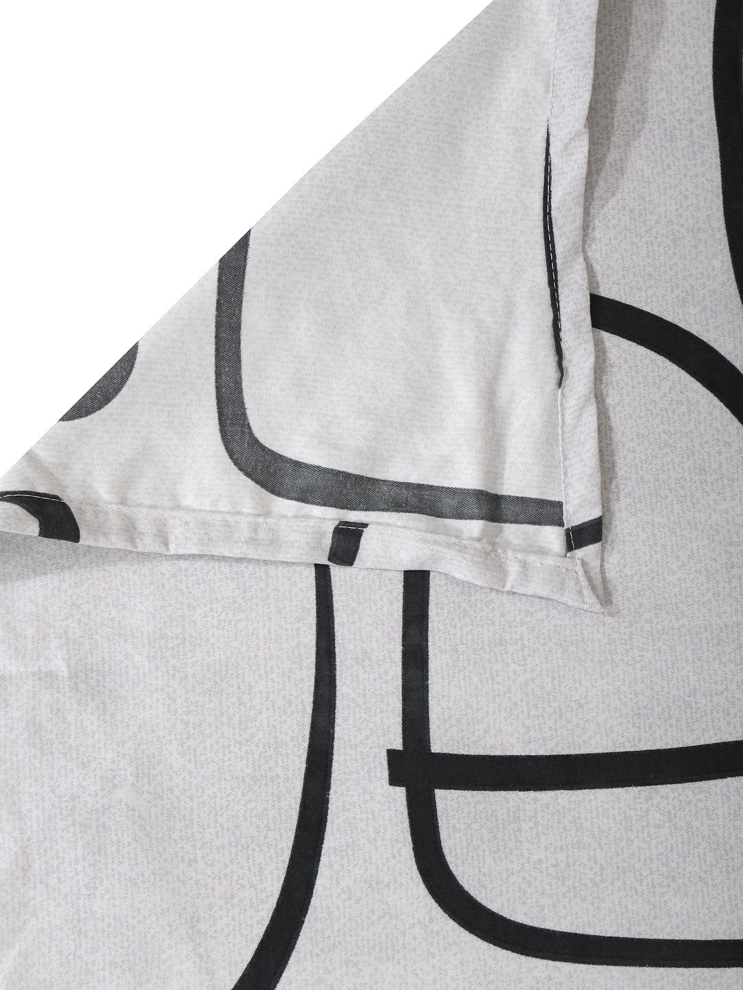 Arrabi Grey Geometric Cotton Blend 6 SEATER Table Cover (180 x 130 cm)