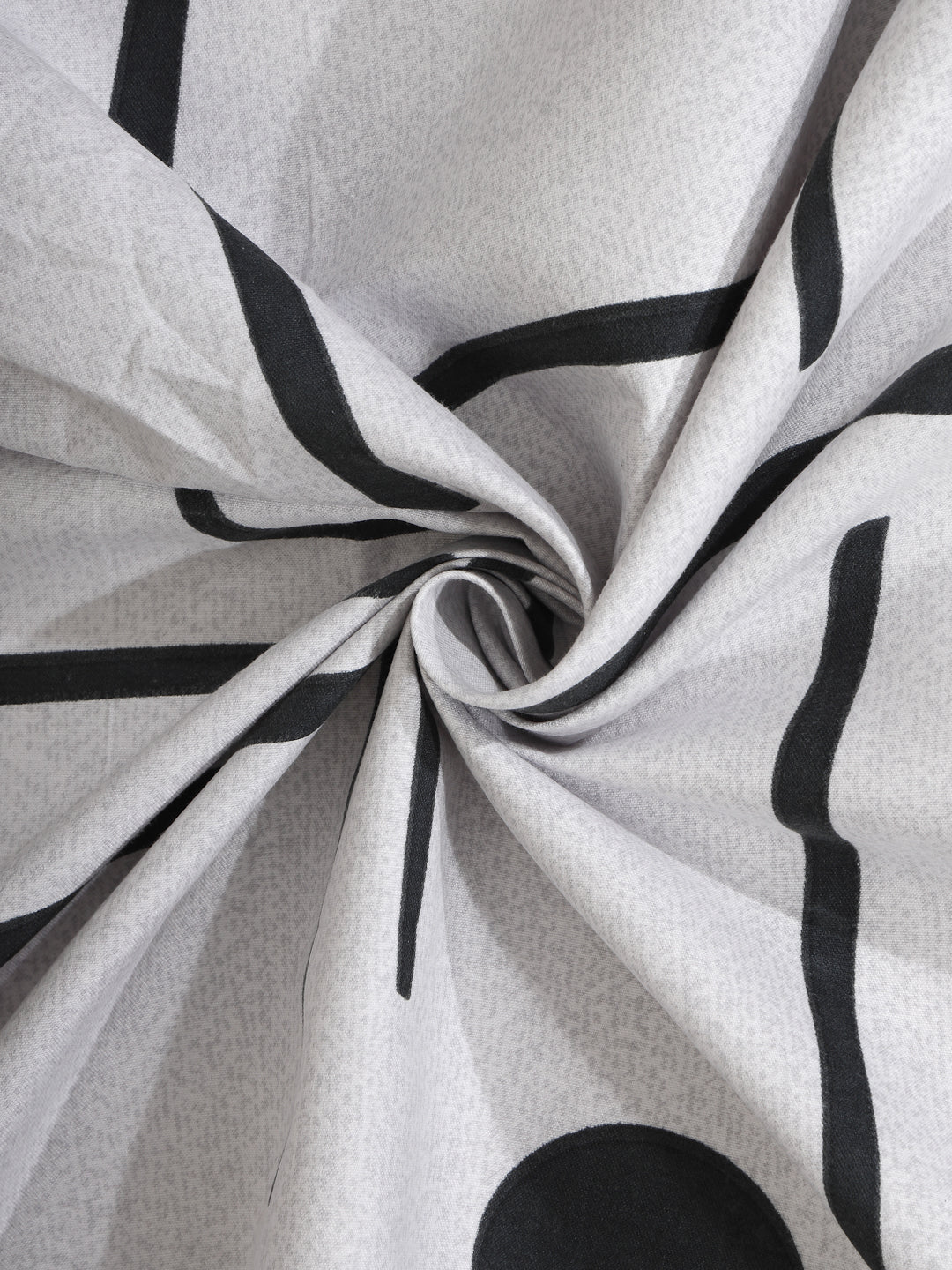 Arrabi Grey Geometric TC Cotton Blend Super King Size Bedsheet with 2 Pillow Covers (270 x 260 cm)