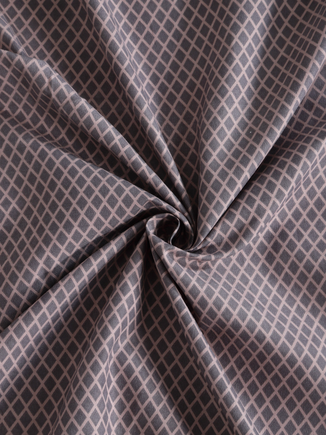 ARRABI® King Size Elastic Fitted Bedsheet with Two Pillow Covers (250 X 215 Cm)