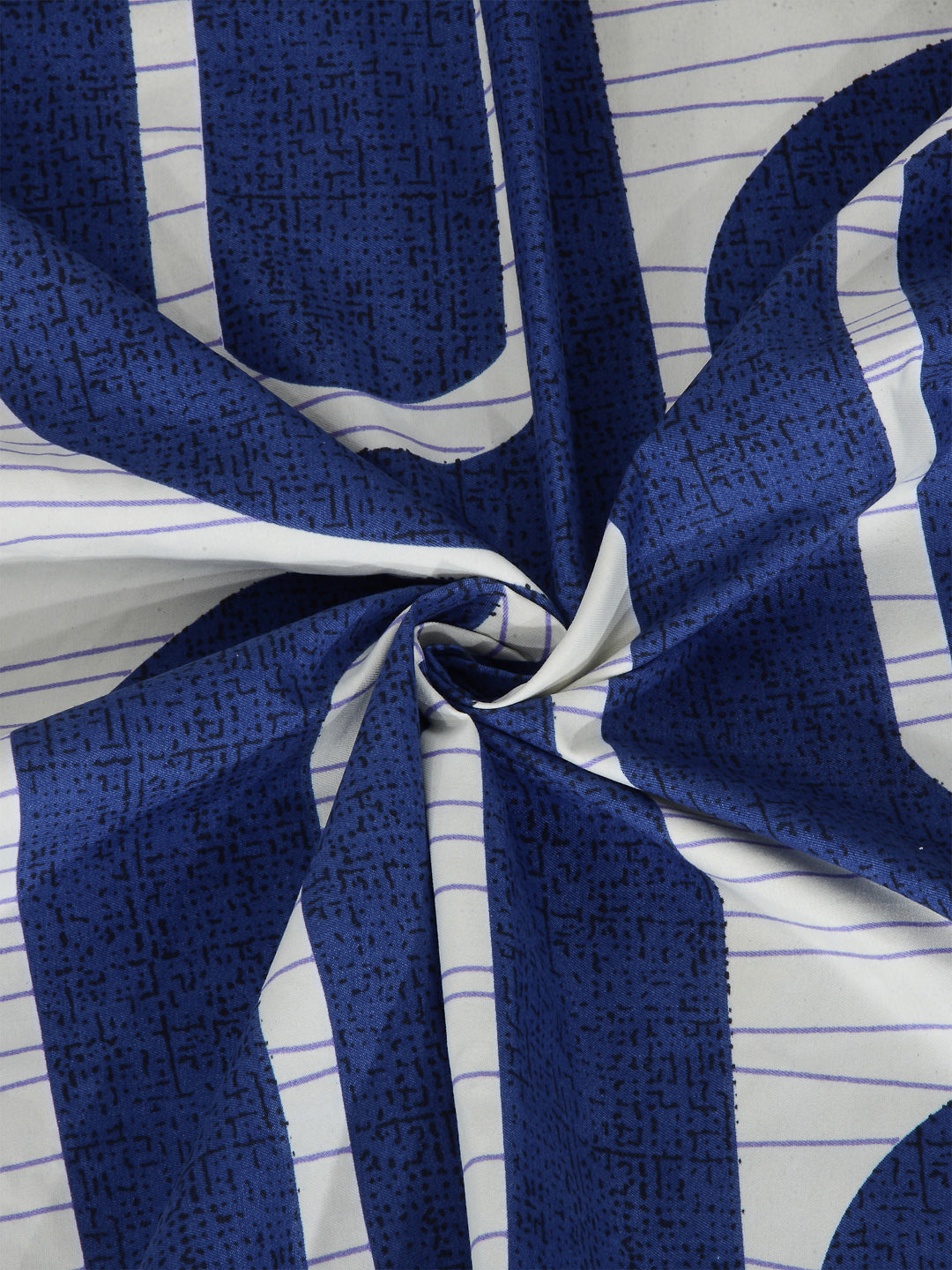Arrabi Blue Geometric TC Cotton Blend Super King Size Bedsheet with 2 Pillow Cover (270 x 260 cm)