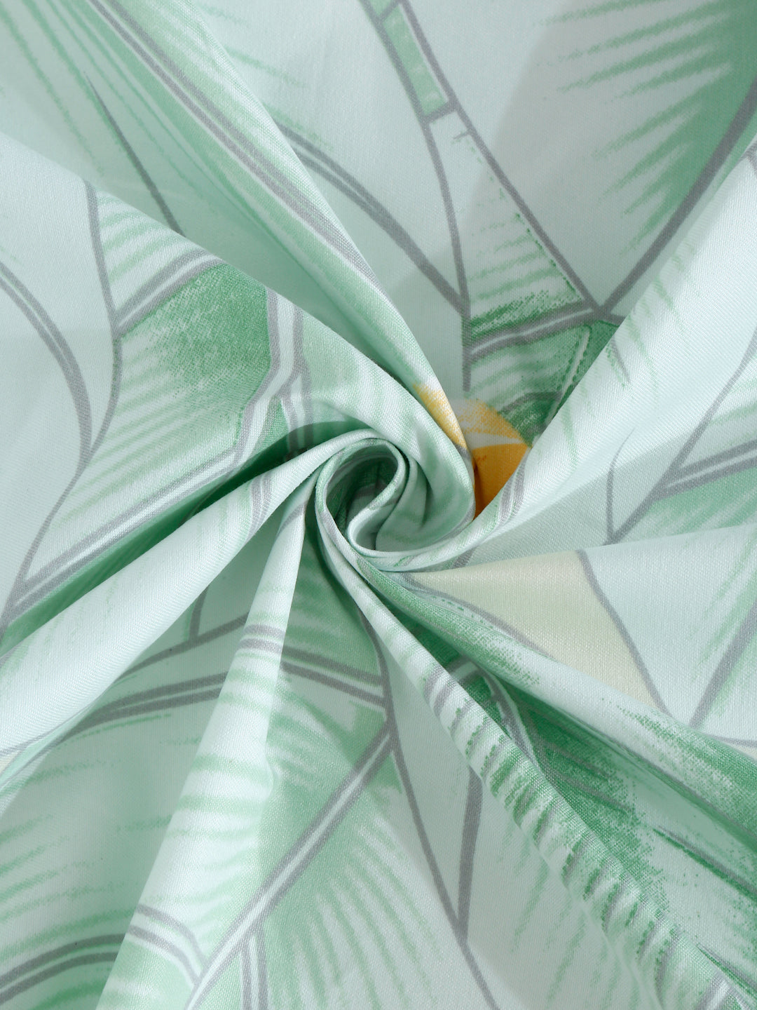 Arrabi Green Floral TC Cotton Blend King Size Bedsheet with 2 Pillow Covers (250 x 215 cm)