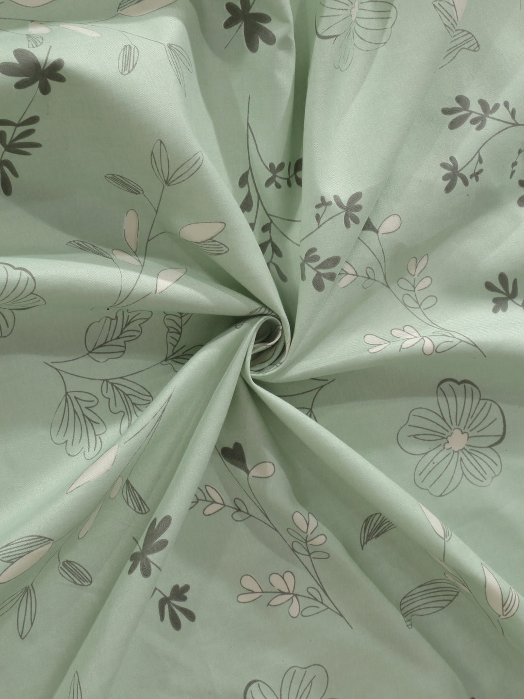 Arrabi Green Leaf TC Cotton Blend Super King Size Bedsheet with 2 Pillow Covers (270 X 260 cm)