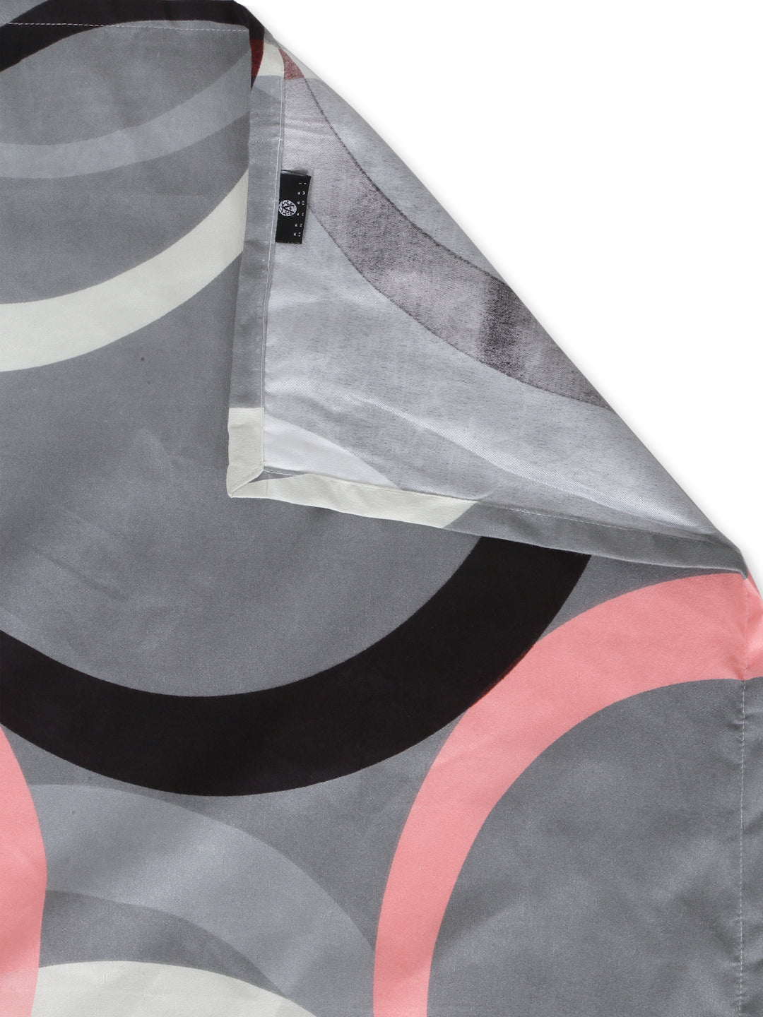 Arrabi Grey Geometric TC Cotton Blend King Size Bedsheet with 2 Pillow Covers (250 x 215 cm)