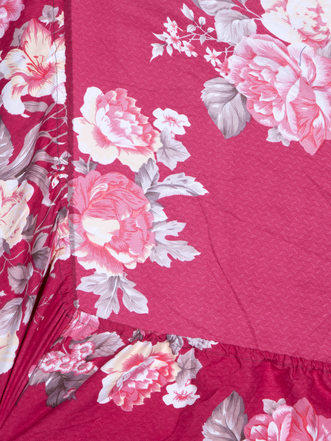 Arrabi Red Floral TC Cotton Blend Super King Size Fitted Bedsheet with 2 Pillow Covers (270 x 260 cm)