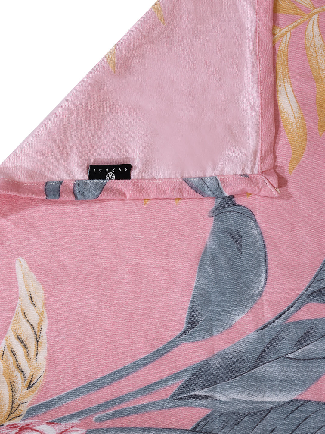 Arrabi Pink Floral TC Cotton Blend King Size Bedsheet with 2 Pillow Covers (250 x 215 cm)
