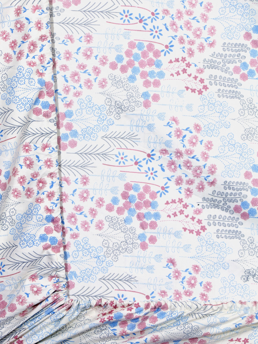 Arrabi White Floral TC Cotton Blend Super King Size Fitted Bedsheet with 2 Pillow Covers (270 x 260 cm)