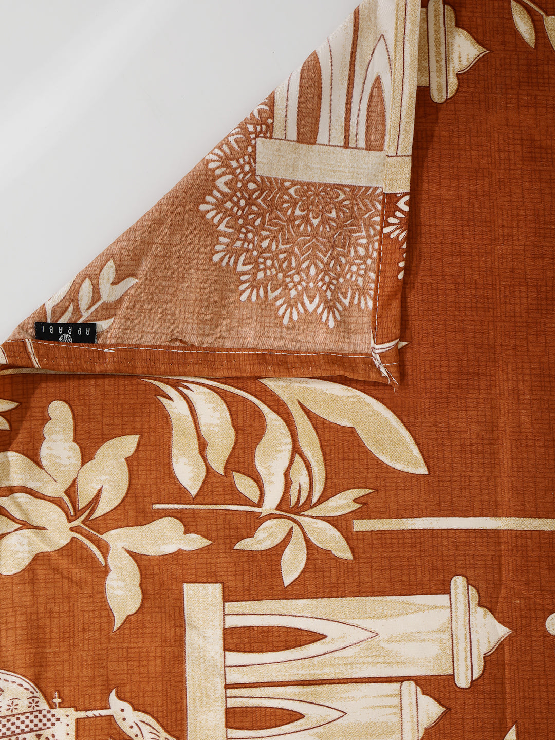 Arrabi Brown Indian TC Cotton Blend Super King Size Bedsheet with 2 Pillow Covers (270 x 260 cm)