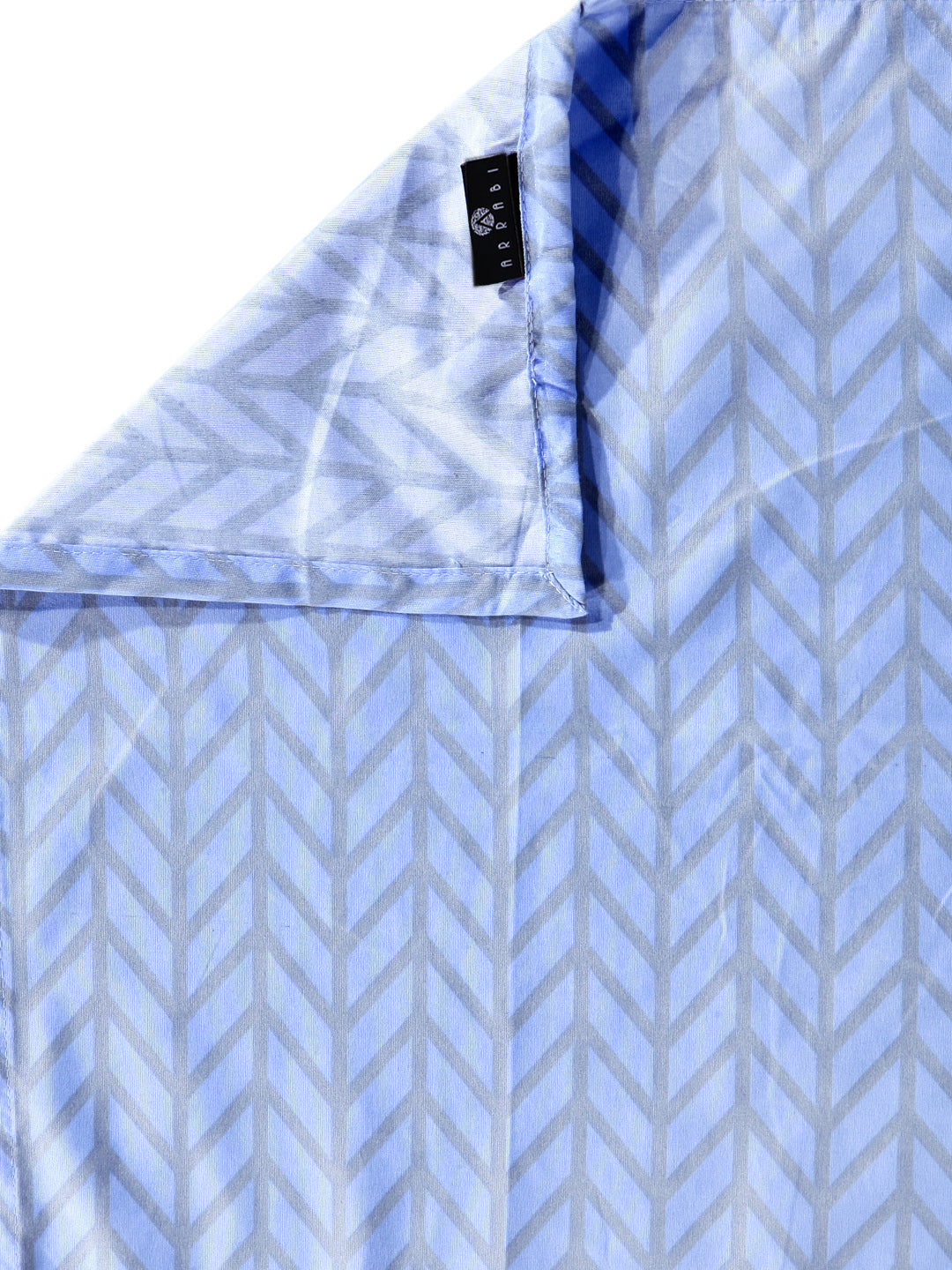 Arrabi Blue Graphic TC Cotton Blend King Size Bookfold Bedsheet with 2 Pillow Covers (250 X 220 cm)