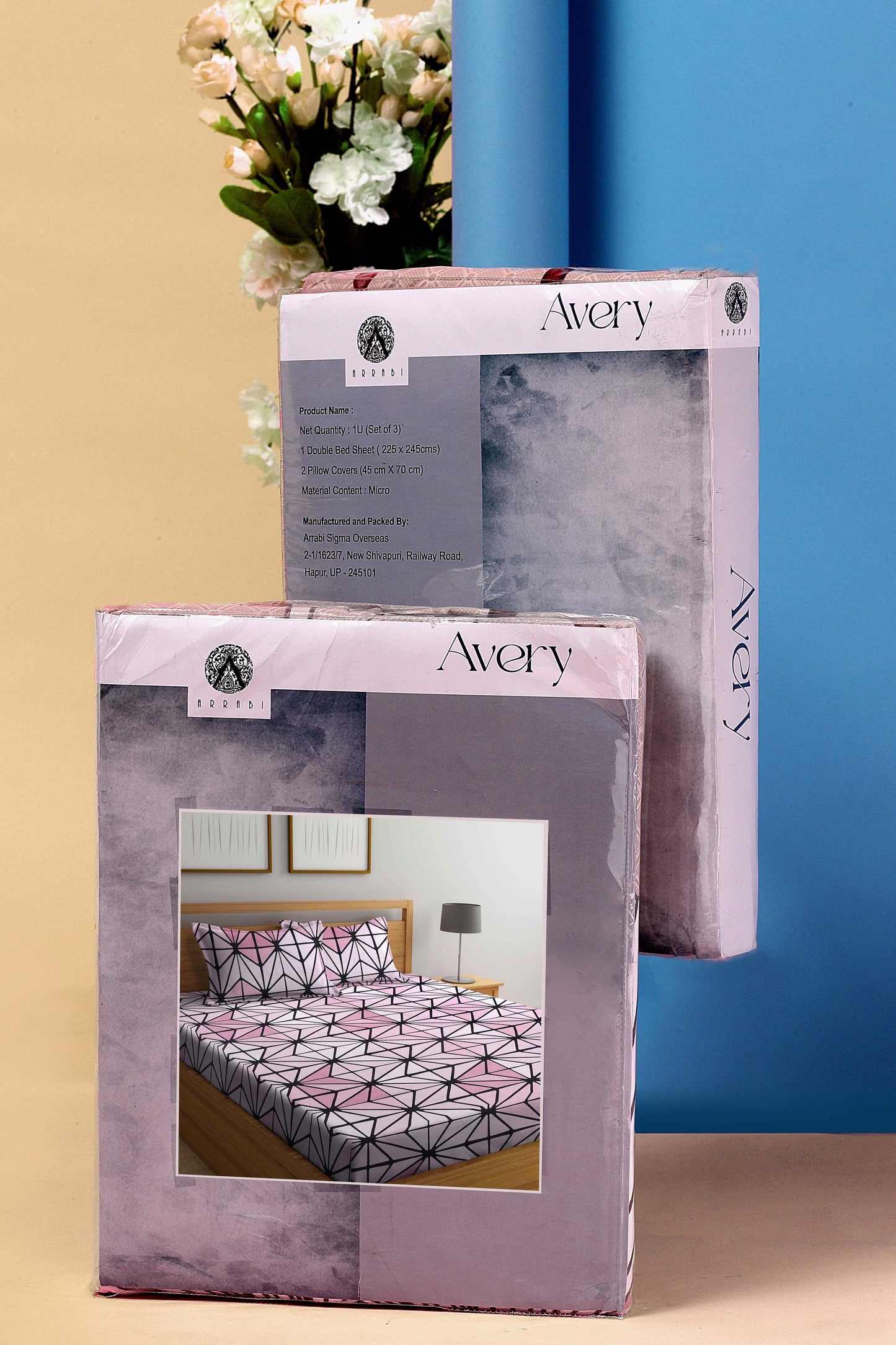 Arrabi Pink Geometric TC Cotton Blend Super King Size Bookfold Bedsheet with 2 Pillow Covers (270 X 260 cm)