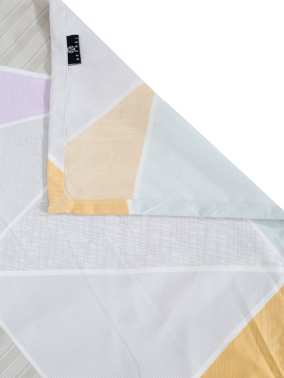 Arrabi Multi Geometric TC Cotton Blend King Size Bedsheet with 2 Pillow Covers (250 x 215 cm)