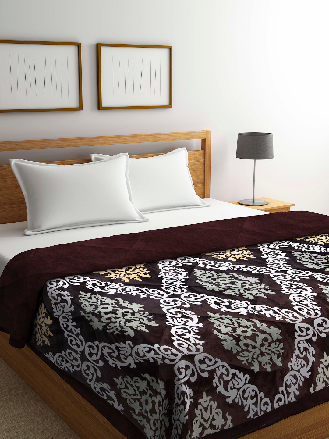 Arrabi Multi Indian Polyester King Size Double Quilt (220 X 210 cm)
