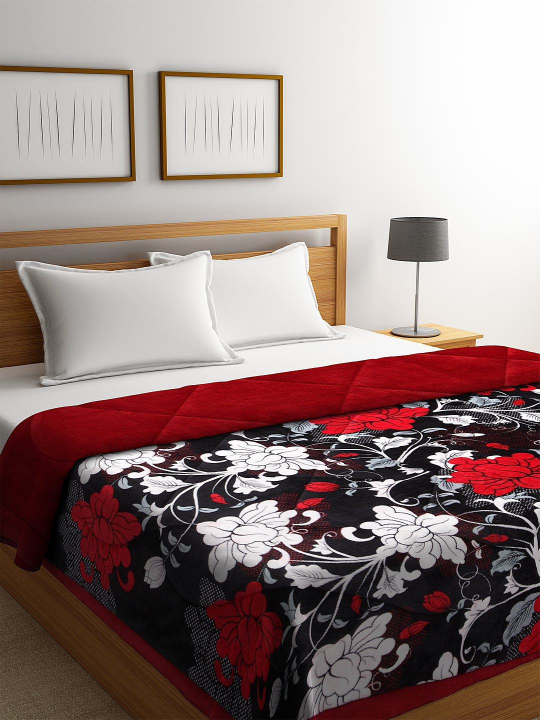 Arrabi Black Floral Polyester King Size 950 GSM Double Quilt (230 X 220 cm)