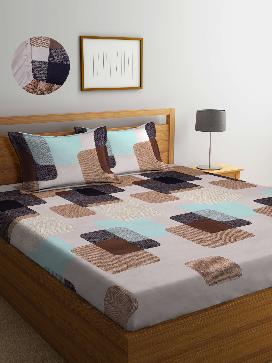 Arrabi Cream Geometric TC Cotton Blend King Size Fitted Bedsheet with 2 Pillow Covers(250 X 215 Cm )