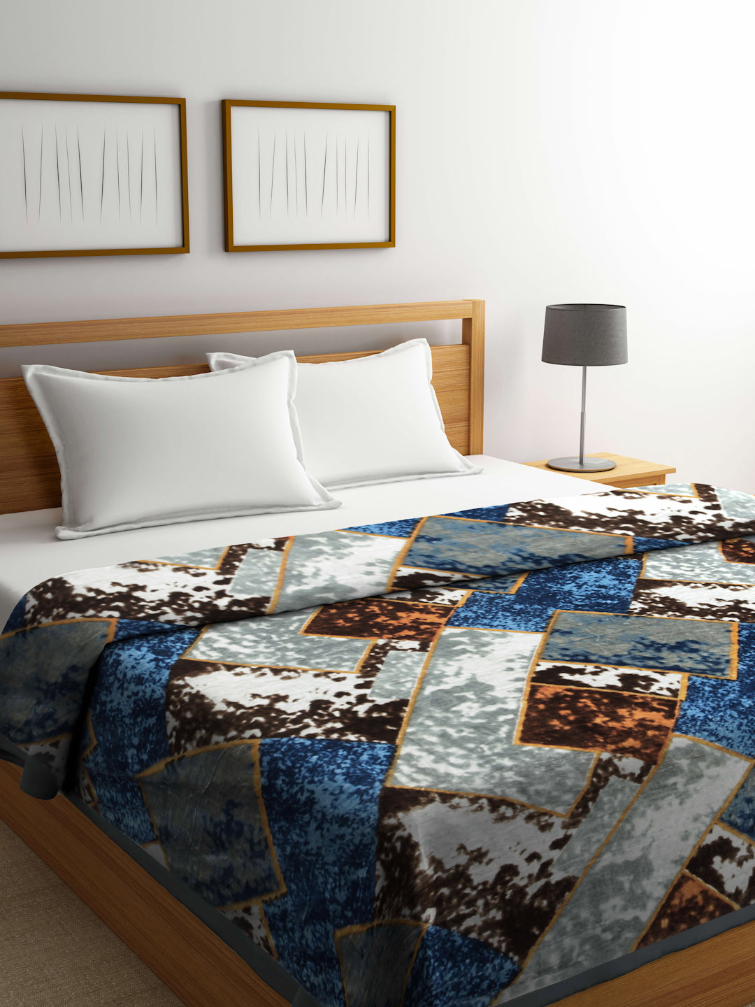Arrabi Multi Geometric Wool Blend 950 GSM Full Size Double Bed Blanket (230 X 200 cm)
