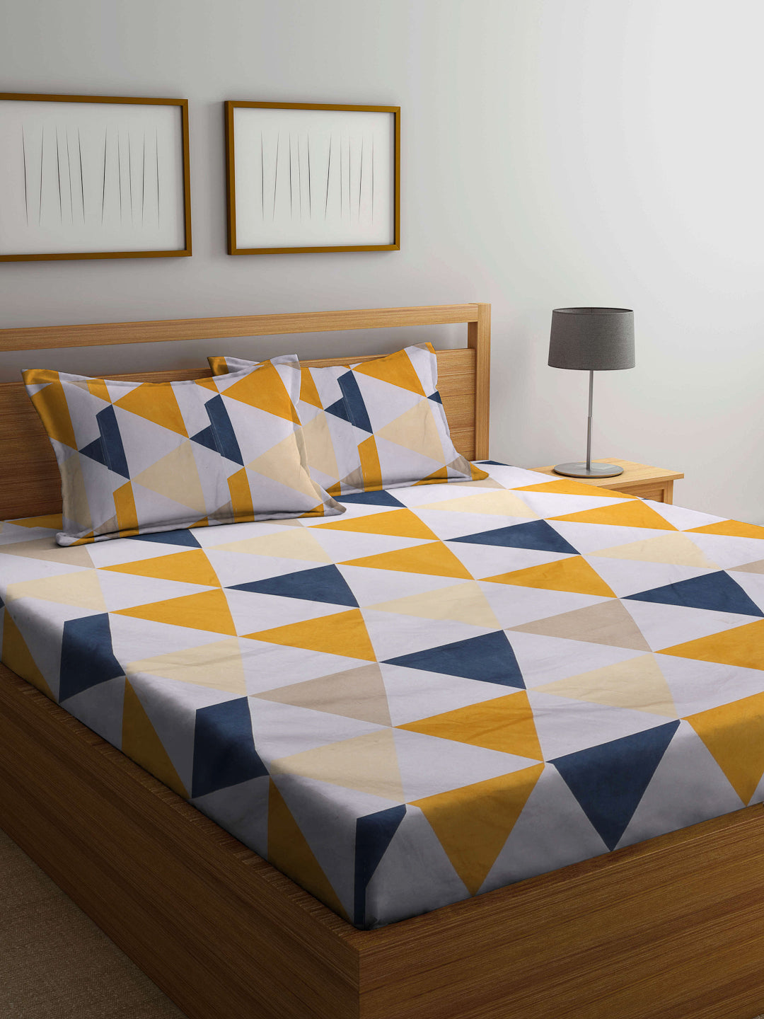 Arrabi Multi Geometric TC Cotton Blend Double King Size Bedsheet with 2 Pillow Covers (270 x 260 cm)