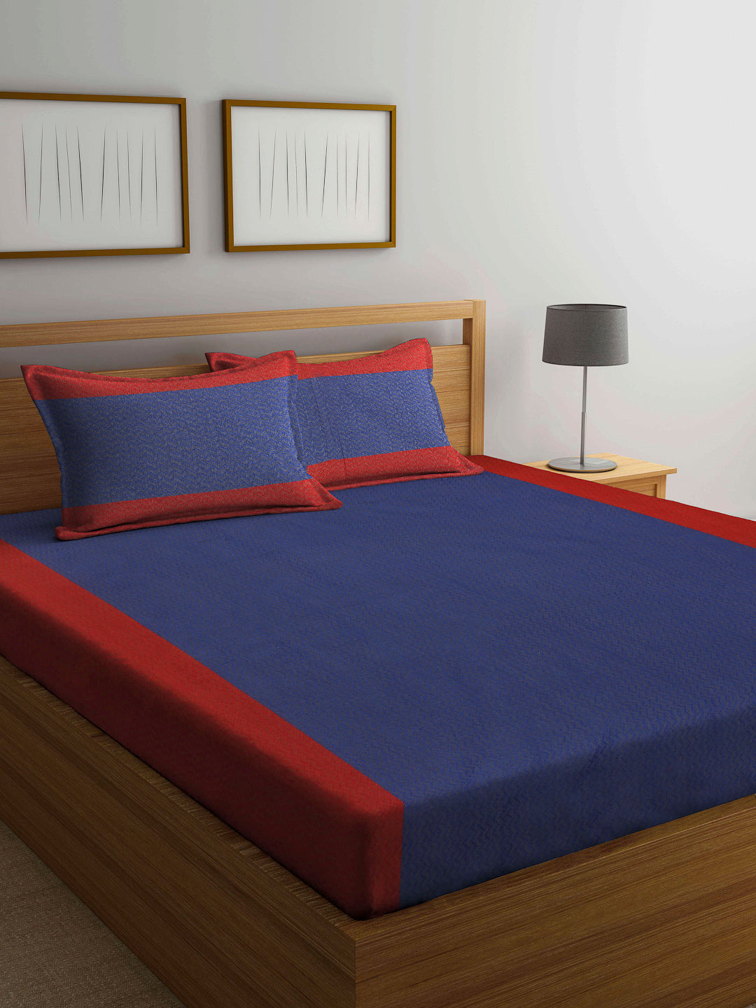 Arrabi Orange Stripes Handwoven Cotton King Size Bedsheet with 2 Pillow Covers (260 X 230 cm)