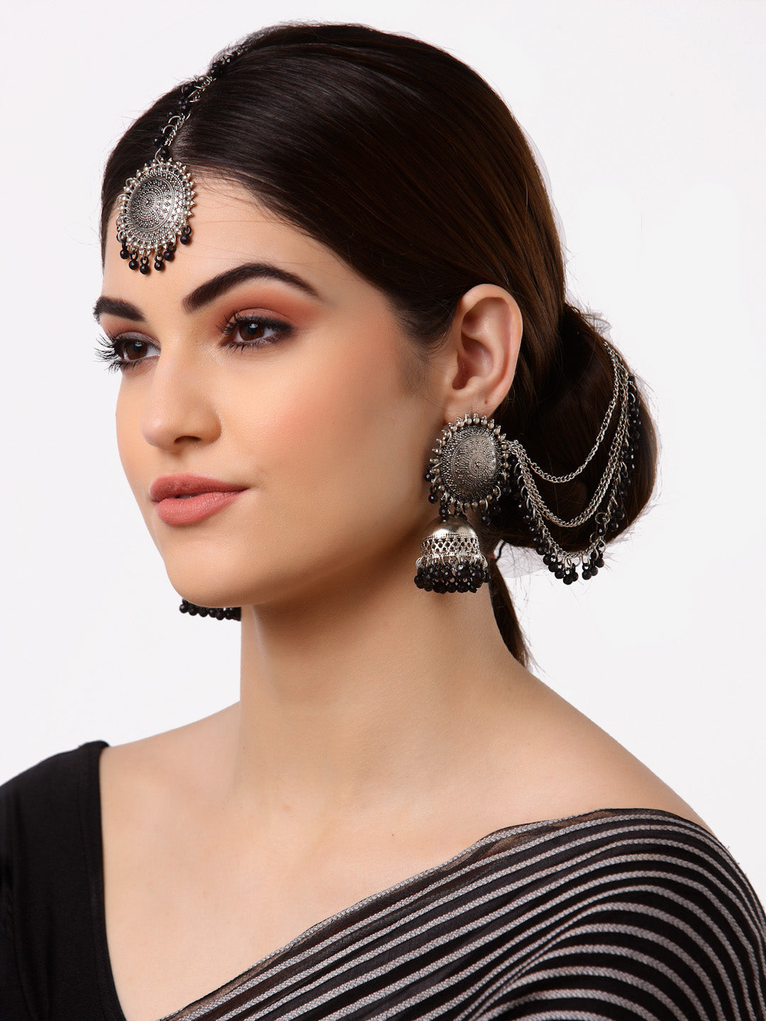 Arrabi Metallic Oxidised Kundan Studded Maang Tika & Earrings Set (17 cm)