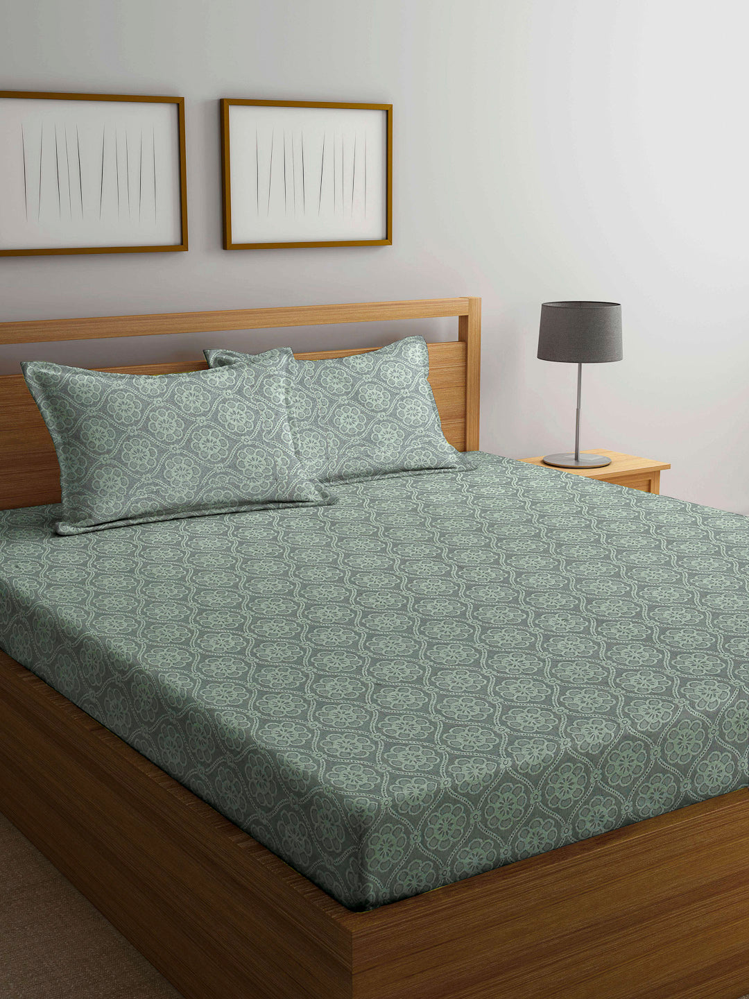 Arrabi Grey Indian Handwoven Cotton King Size Bedsheet with 2 Pillow Covers (260 X 230 cm)