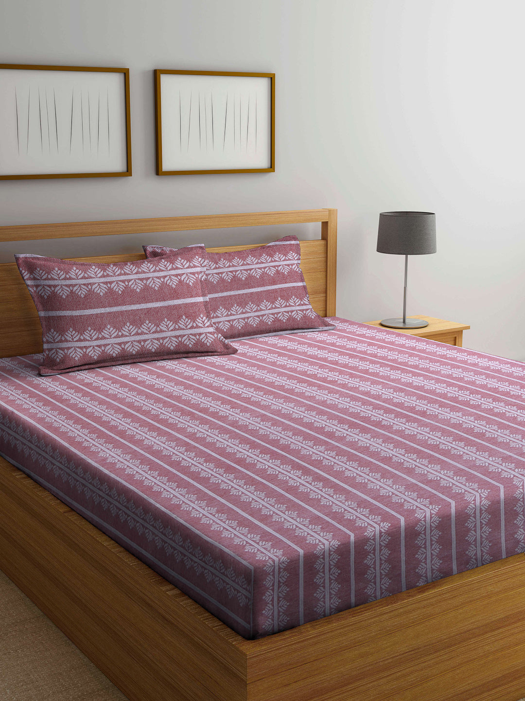 Arrabi Red Leaf Handwoven Cotton Super King Size Bedsheet with 2 Pillow Covers (270 X 270 cm)