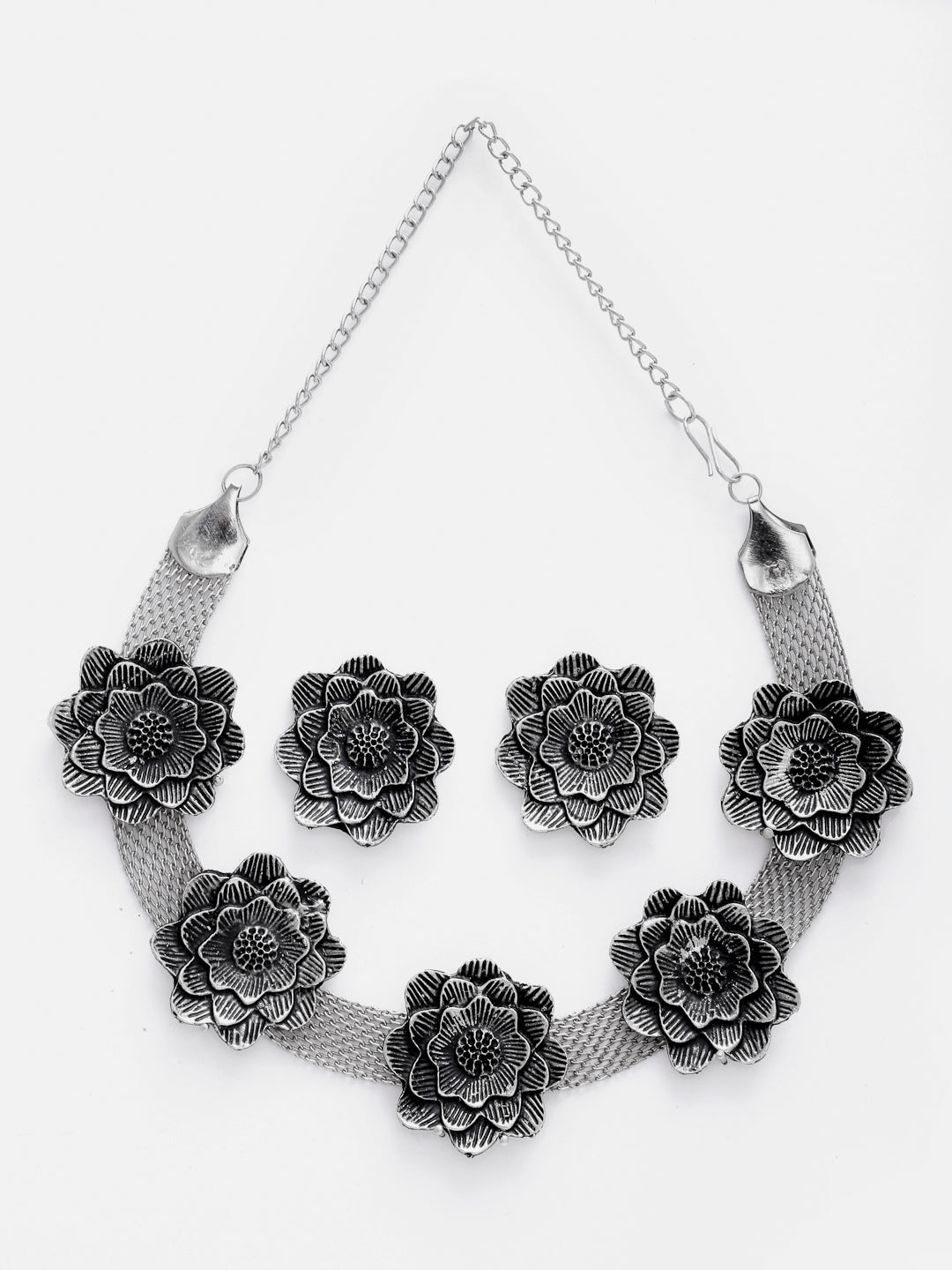 Arrabi Metallic Oxidised Jewellery Set with 2 Earrings (40 cm)
