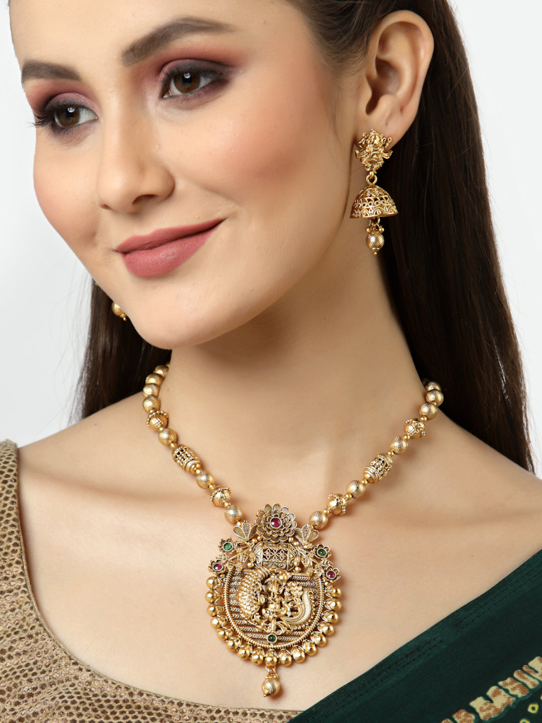 Arrabi Gold Handcrafted Jewellery Set with 2 Earrings(56 cm)