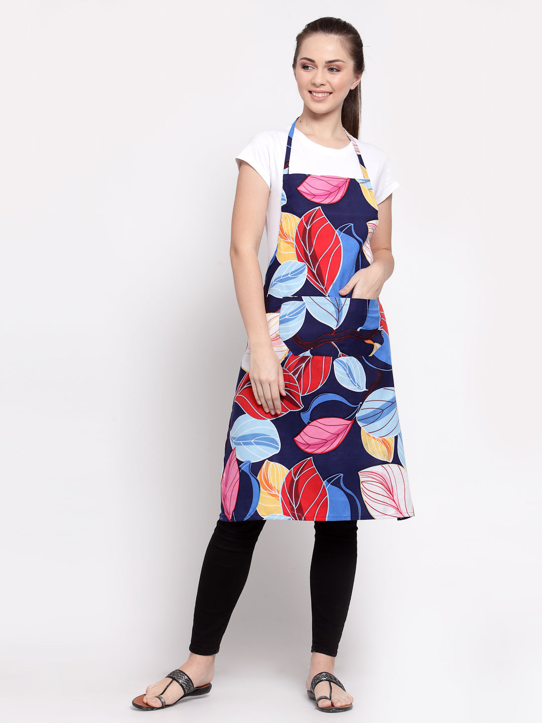 Arrabi Multi Leaf Cotton Blend Apron With 2 Patch Pocket (85 x 70 cm)